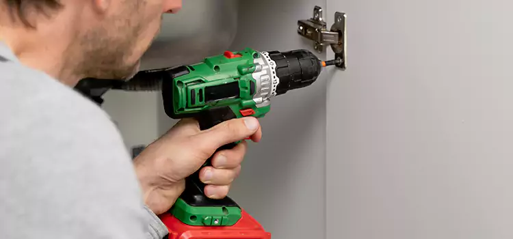 Commercial Door Hinge Repair Kankakee