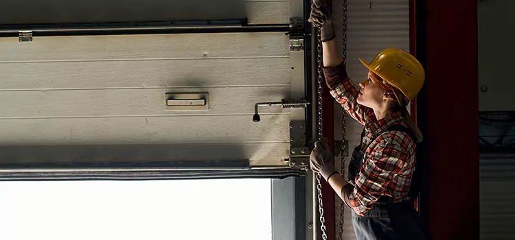 Addressing Common Garage Door Stoppage Issues in Kankakee, IL