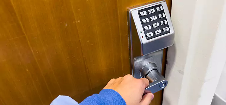 Why Choose Us for Your Keypad Lock Needs in Kankakee, IL?